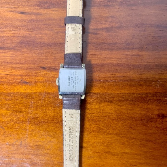 Seiko women’s mechanical wind up vintage watch - Picture 6 of 6
